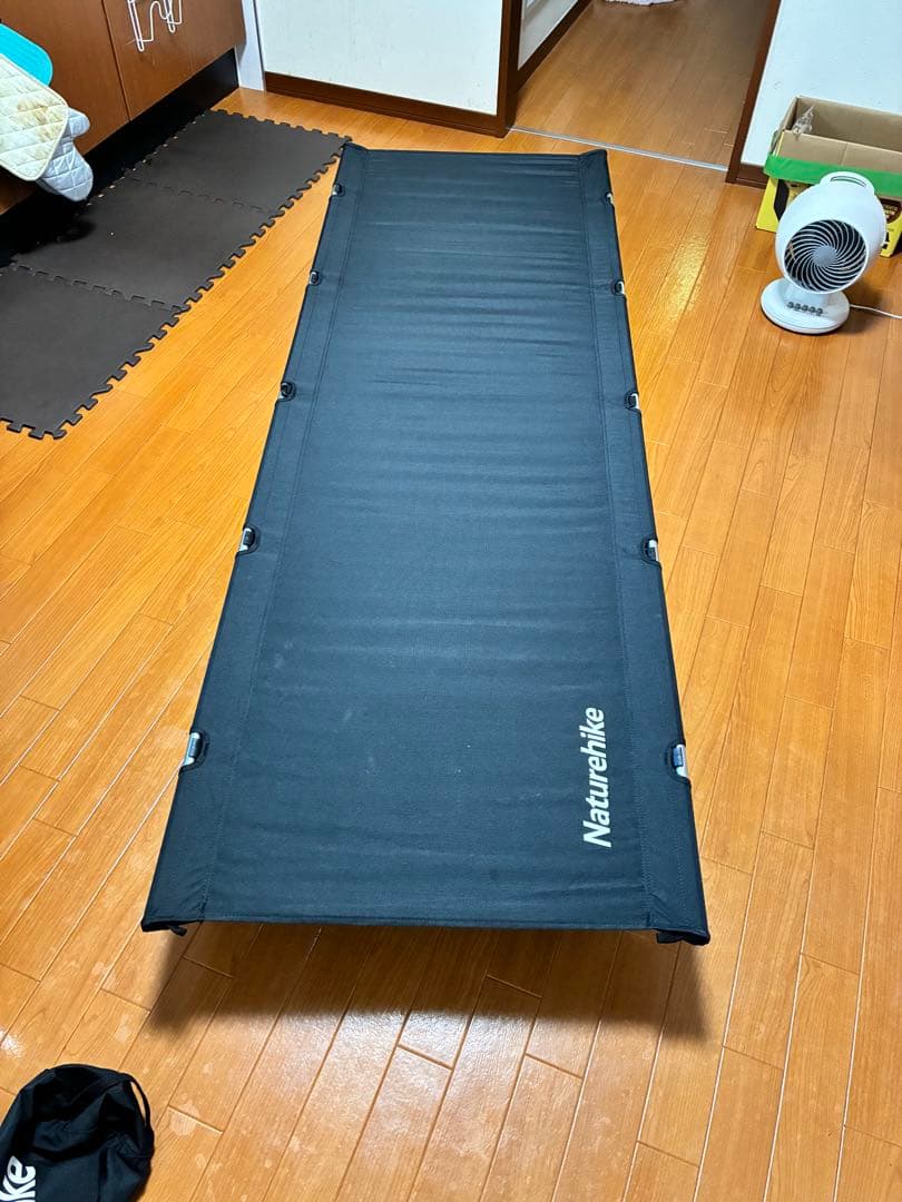 Naturehike 折りたたみコット 黒　美品　ネイチャーハイク