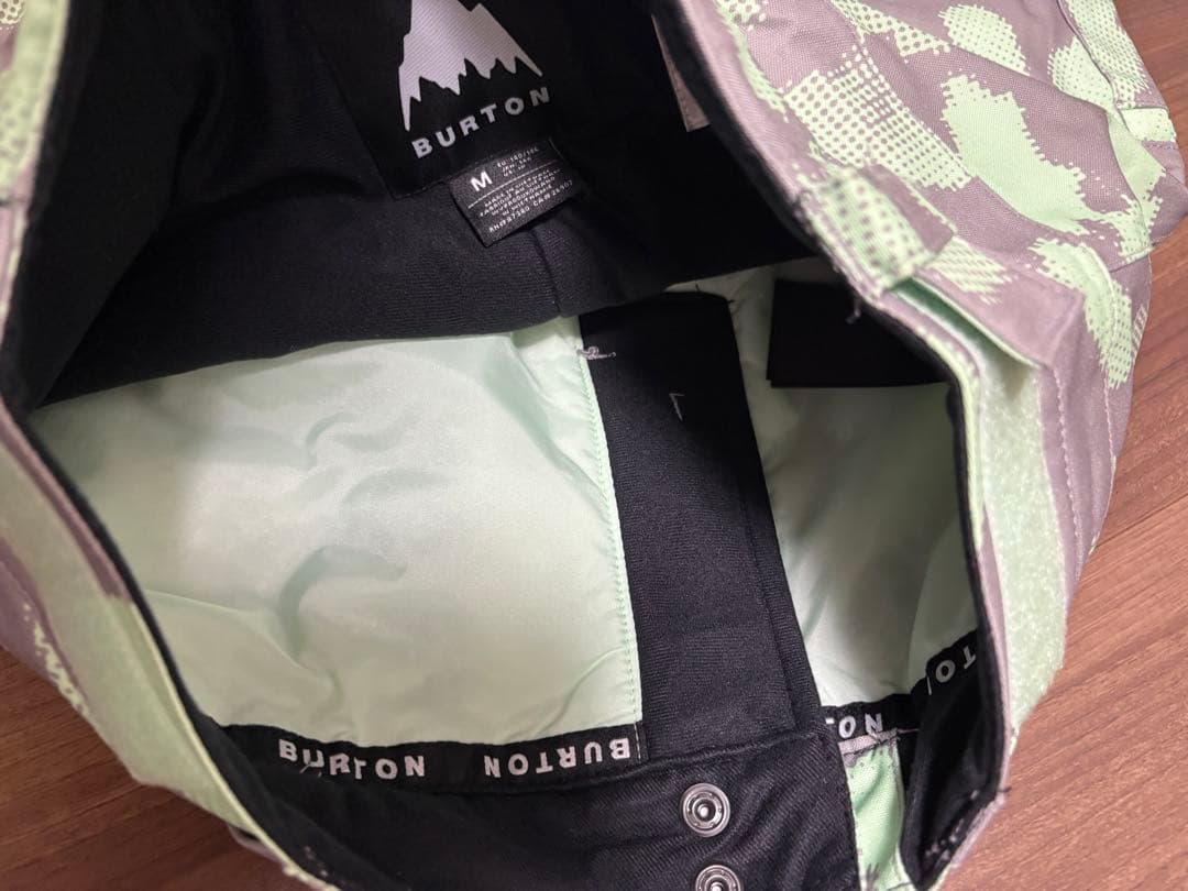 バートン　キッズスノーボードウェア上下セットアップ　Mサイズ