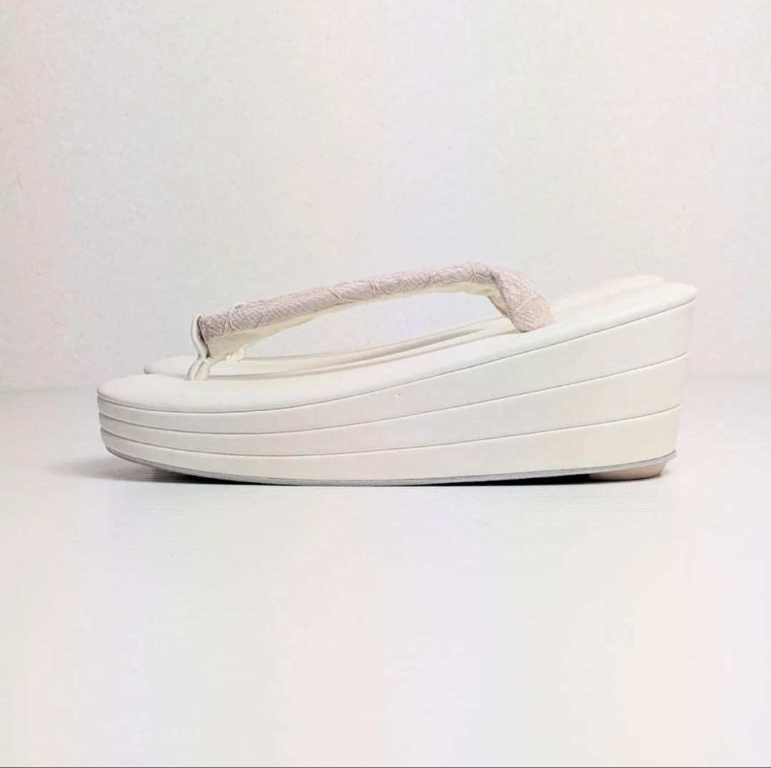 淡いピンクのレース和装綾草履バッグセット　成人式　振袖　小物