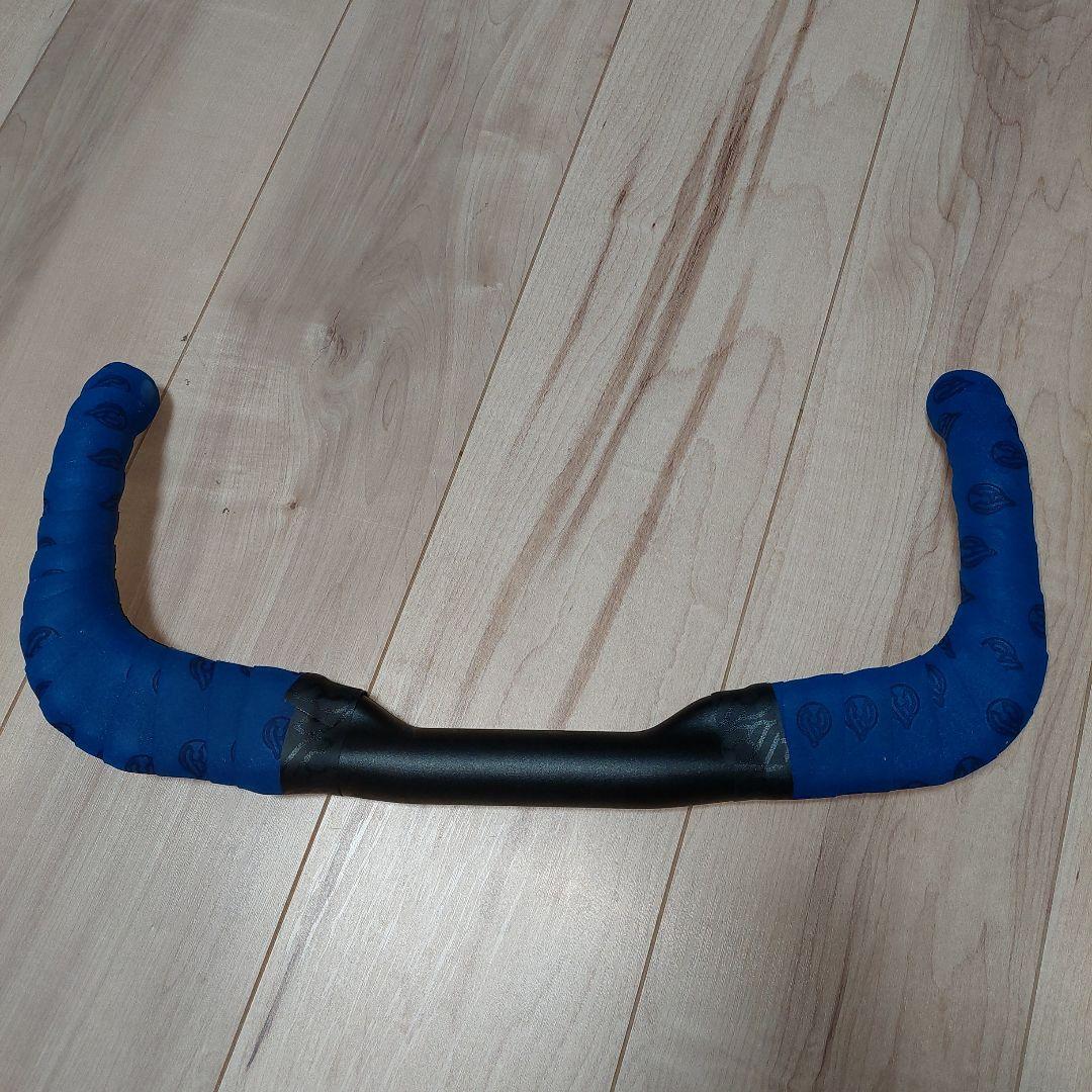 Cinelli ブルホーンエアロハンドル ブラック/ホワイト　バーテープ