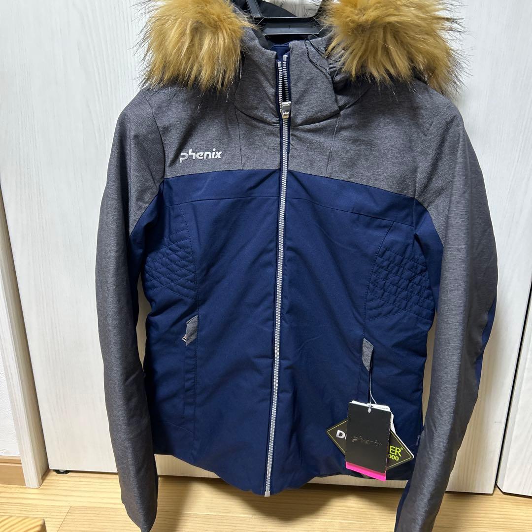 新品半額以下★Phenix スキーウェア L 定価41,800円フェニックス
