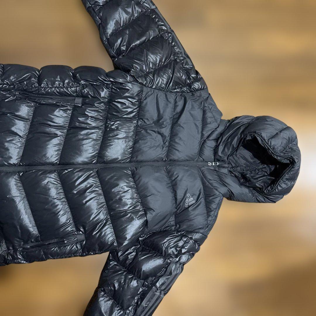 タイムセール致します✴︎美品✴︎adidas Lサイズ　フード付き 黒 ベンチコート