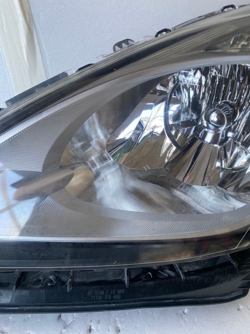 ホンダ フィット GE系 純正ヘッドライト 左右セット