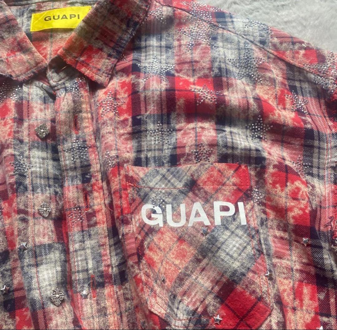 guapiラインストーンシャツ　Mサイズ赤