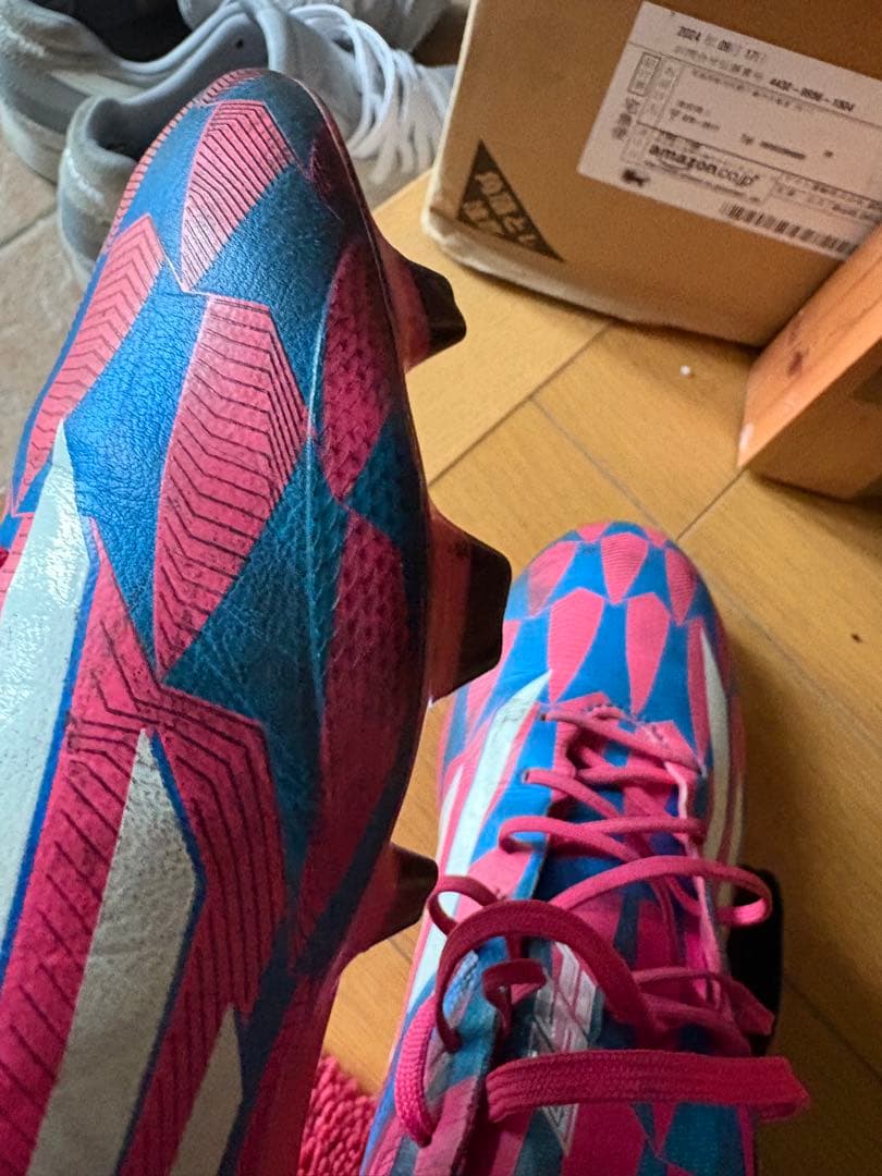 アディゼロF50 FG 26センチ