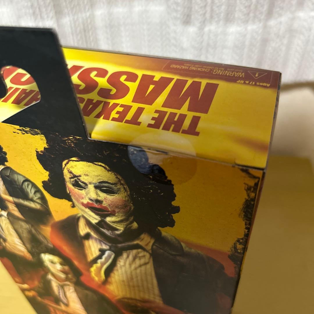 NECA 悪魔のいけにえ　レザーフェイス　プリティウーマンマスクVer.