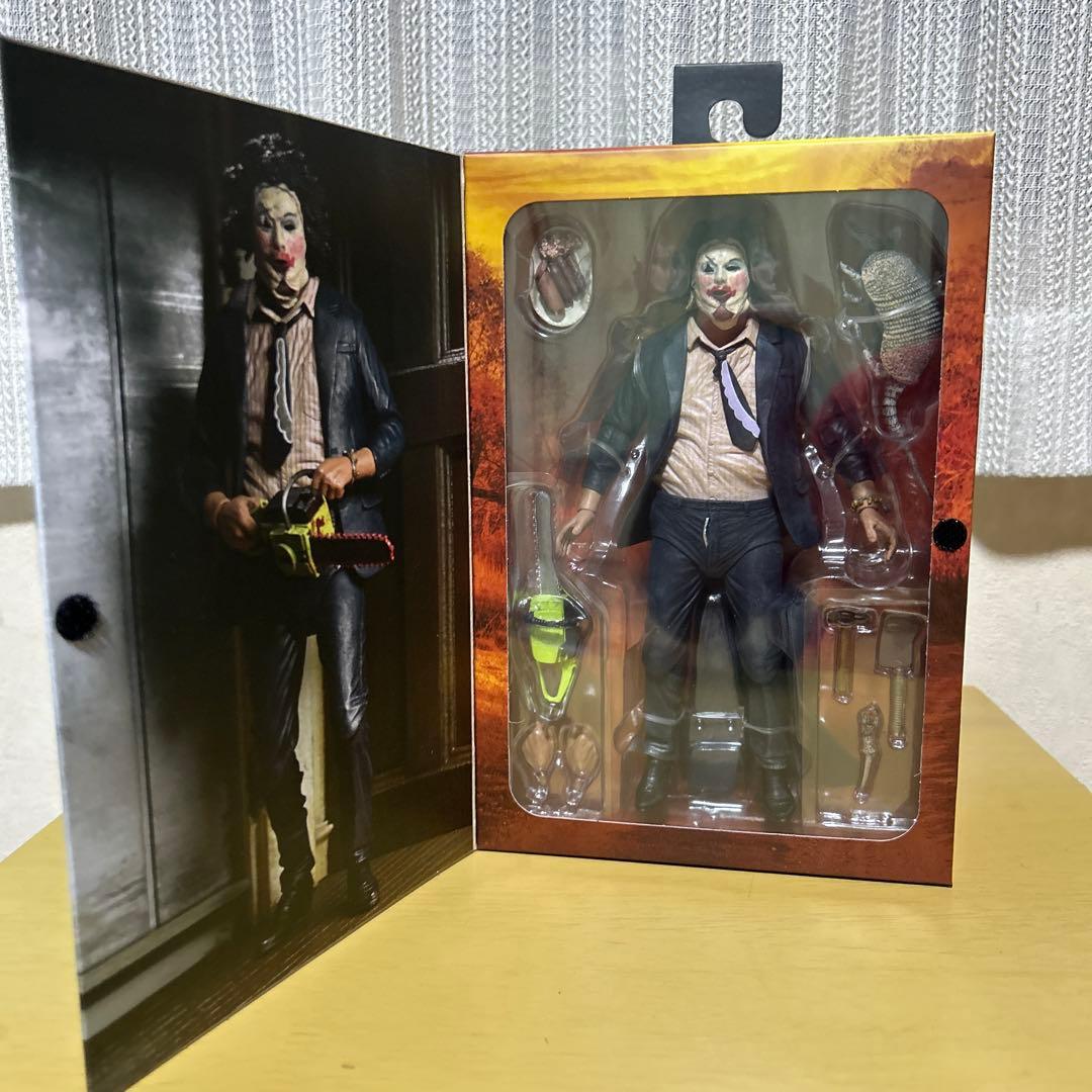 NECA 悪魔のいけにえ　レザーフェイス　プリティウーマンマスクVer.