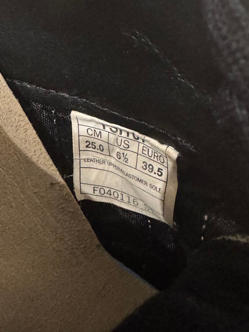 asicsインジェクター2002 復刻版　サッカースパイク