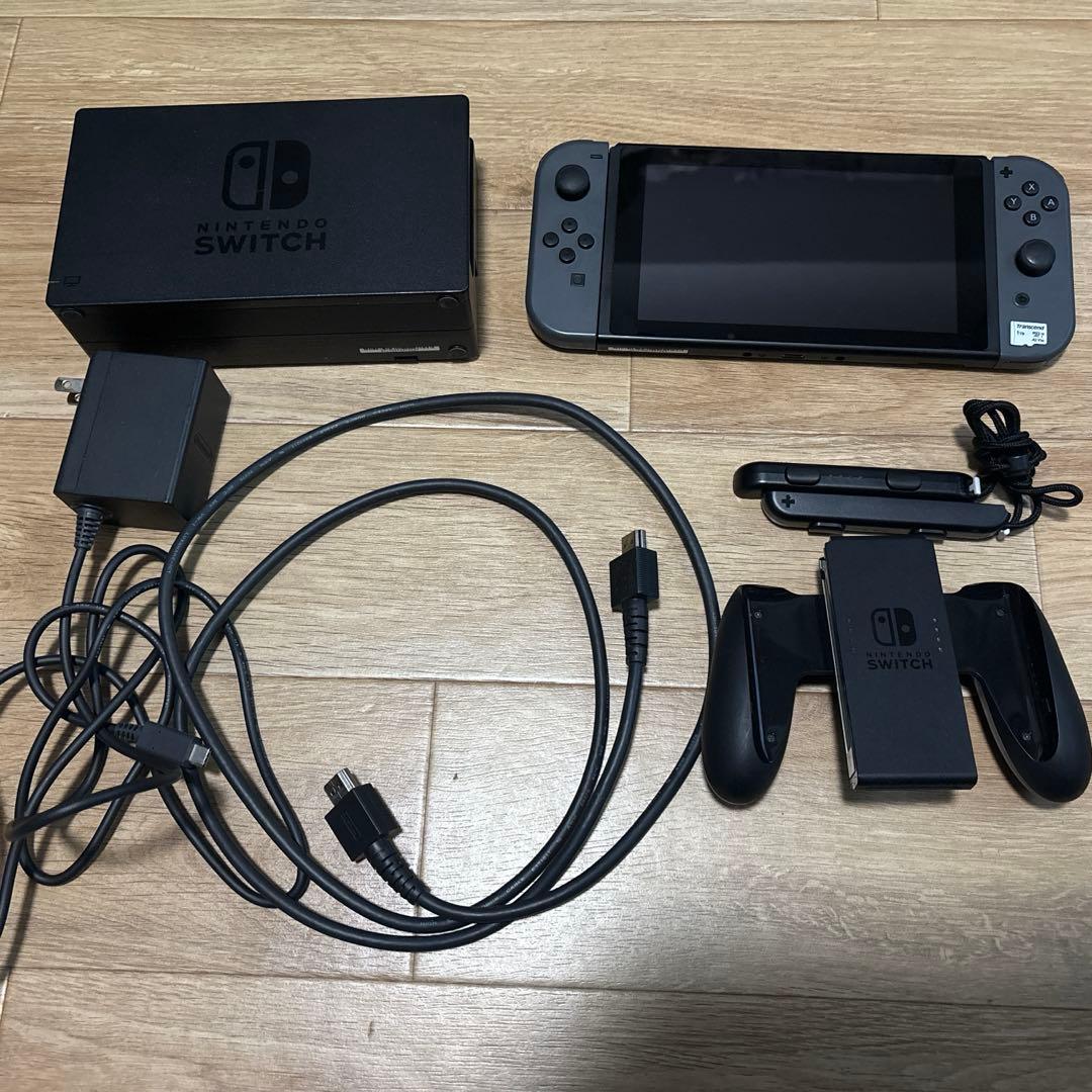 Nintendo Switch本体（microSDカード付き）