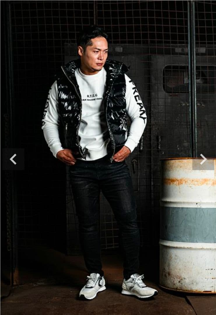 美品　完売品　RTEGアダムスジャグラー フリーキーベストL　ブラック