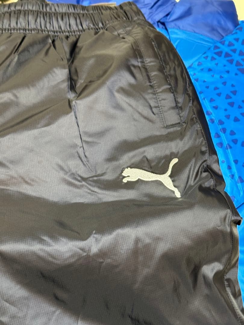 新品未使用プーマ　中綿ウォーマー　ウィンドブレーカー　658814　青　M