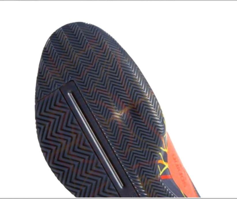 新品・未使用 レア アディダス プロバウンス マッドネス Low 2019