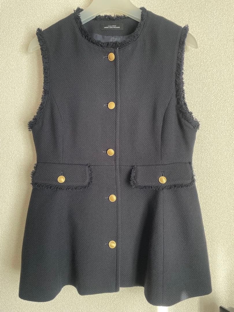 green label relaxing ペプラム　ジレ