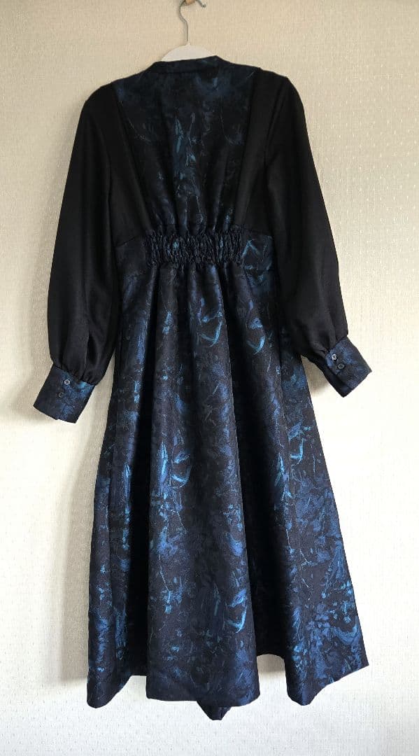 HARE ハレ ガラキリカエデザインワンピース　ハレワンピース