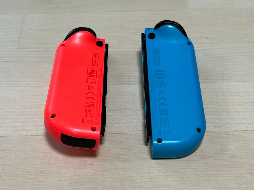 Nintendo Switch 本体 箱付属品完備 動作確認済 目立った傷なし