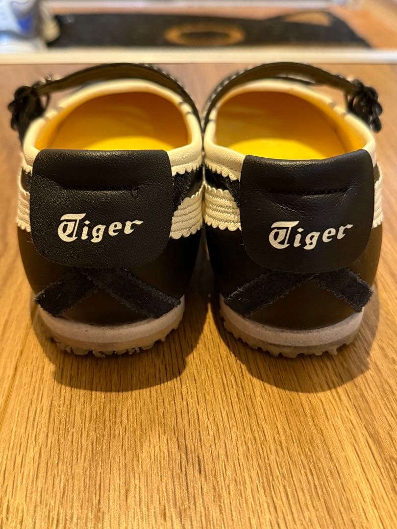 Onitsuka Tiger MEXICO66 TGRSメリージェーン 24.5