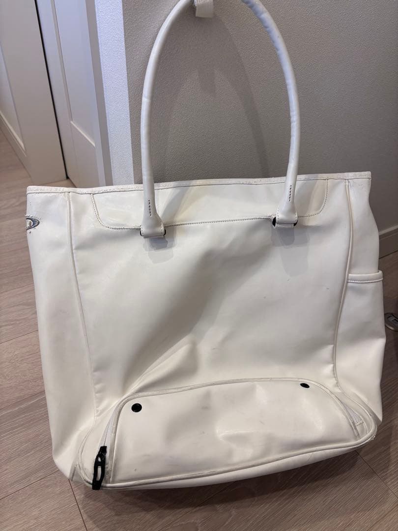 VALIANT キャディバッグ ＋オークリーサブバックもつきます！お買い得！