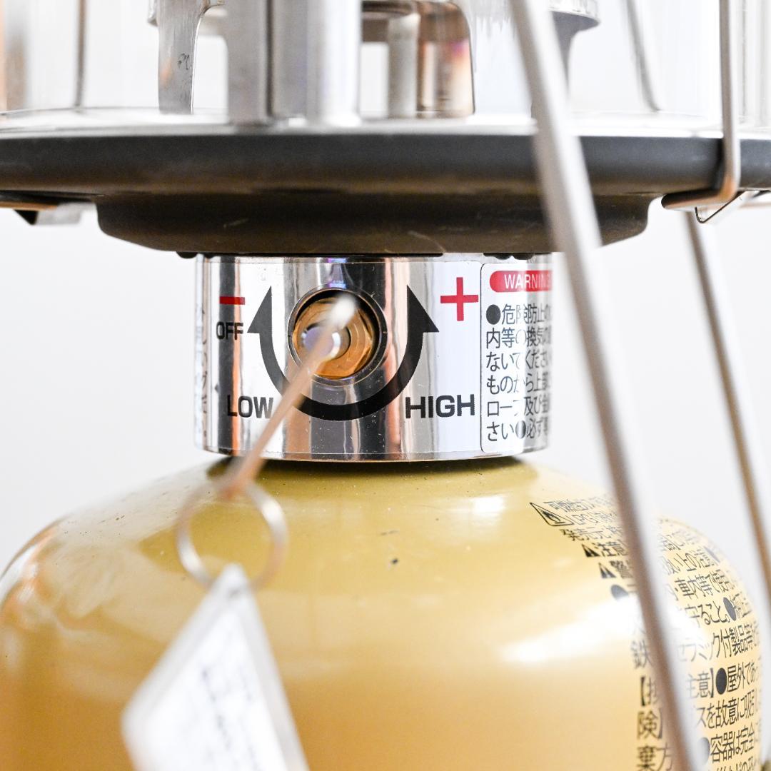  peak ランタン 収納ケース付き　数回使用・倉庫保管・動作未確認