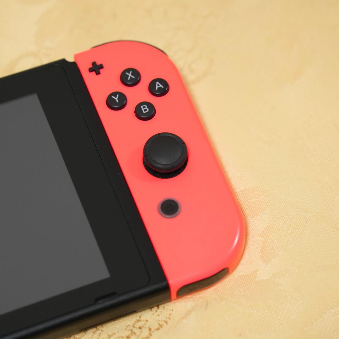 Nintendo Switch 本体 青/赤