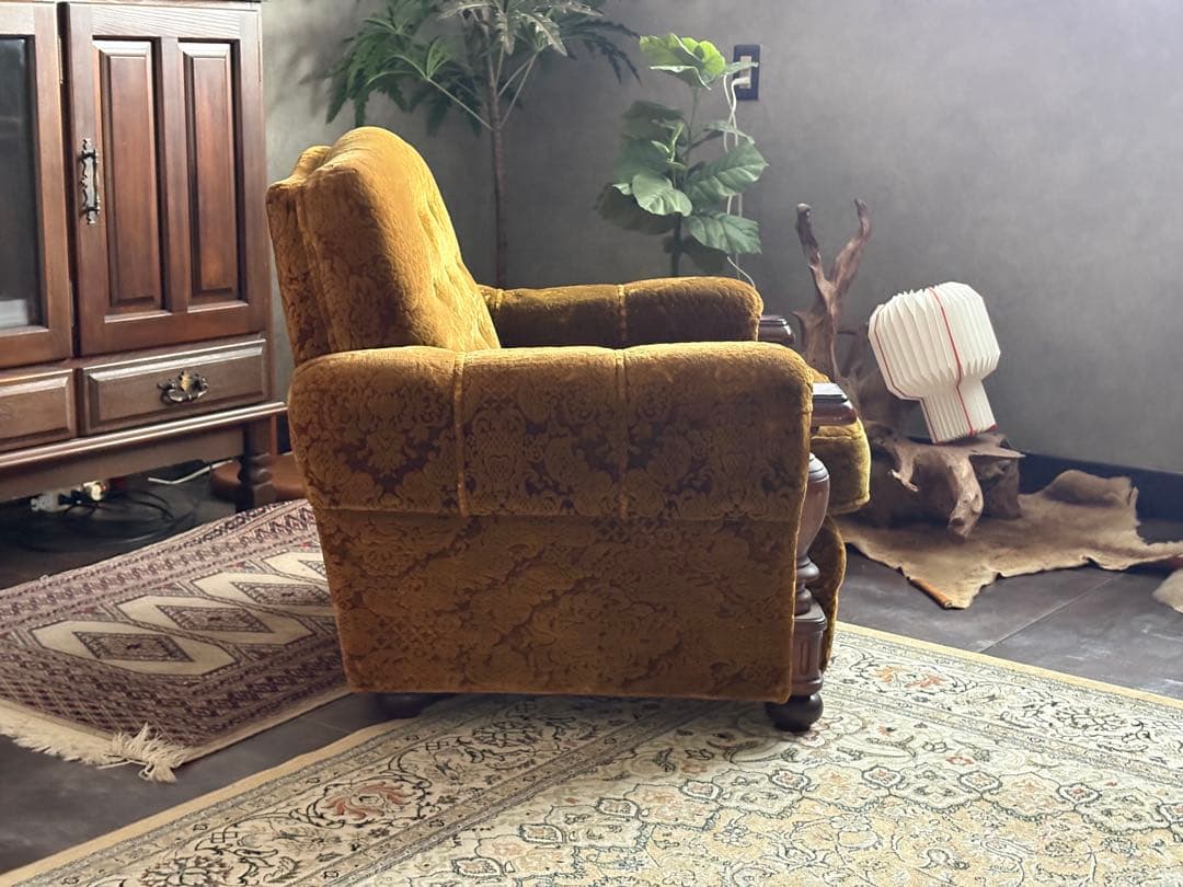 ②カリモク　karimoku レトロ　ビンテージ　ソファ　クラシック　IZ