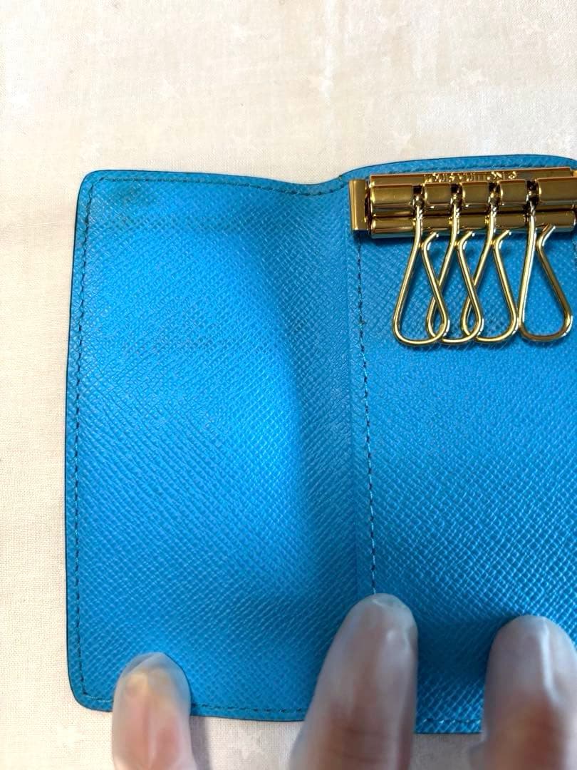 LOUIS VUITTON ルイヴィトン ミュルティクレ4 キーケース 青