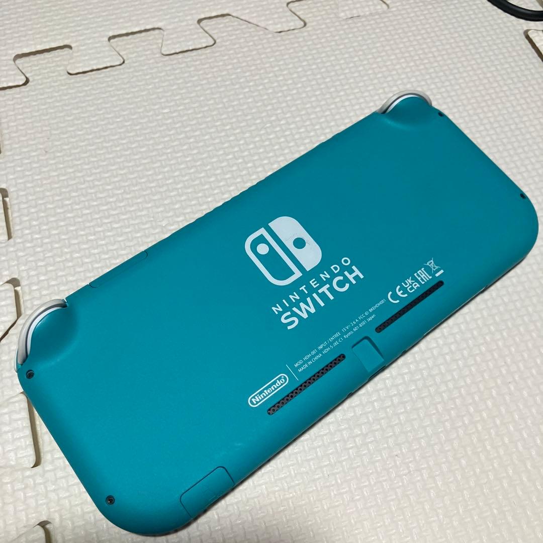 ニンテンドー　Switchライト