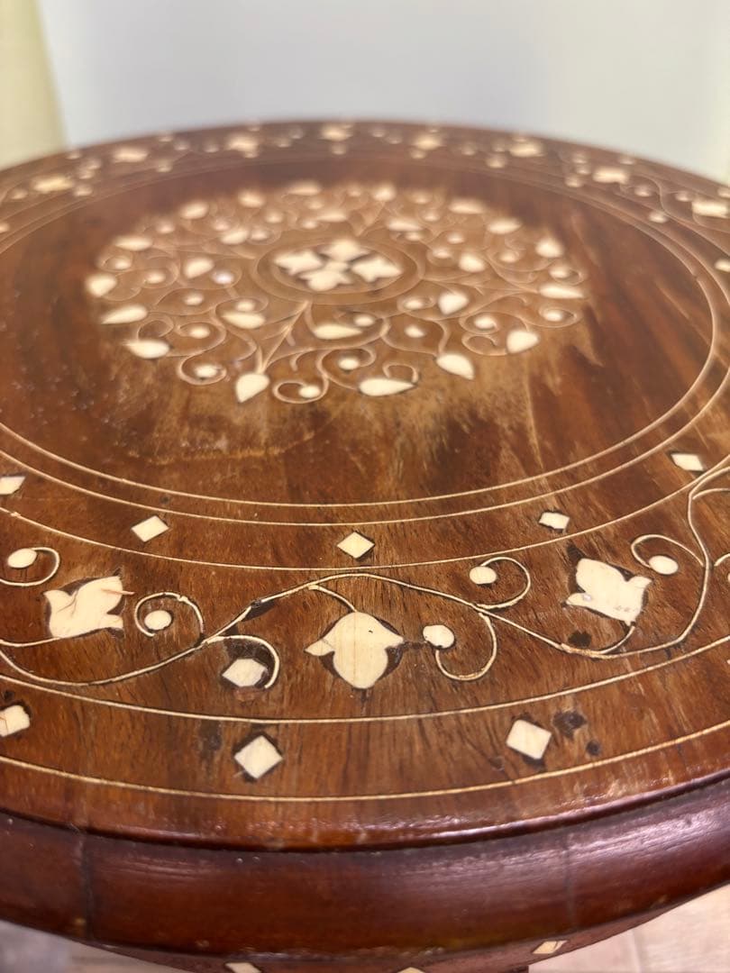 ◆螺鈿細工◆花台　飾り台　猫脚　アンティーク　木製