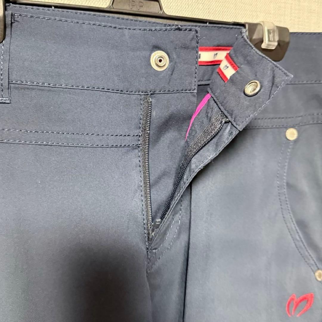 美品　マスターバニーエディション ゴルフパンツ ネイビー 0 ストレッチ