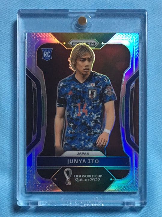 2022 カタールW杯カード 伊東純也 RC シルバープリズム キラカード