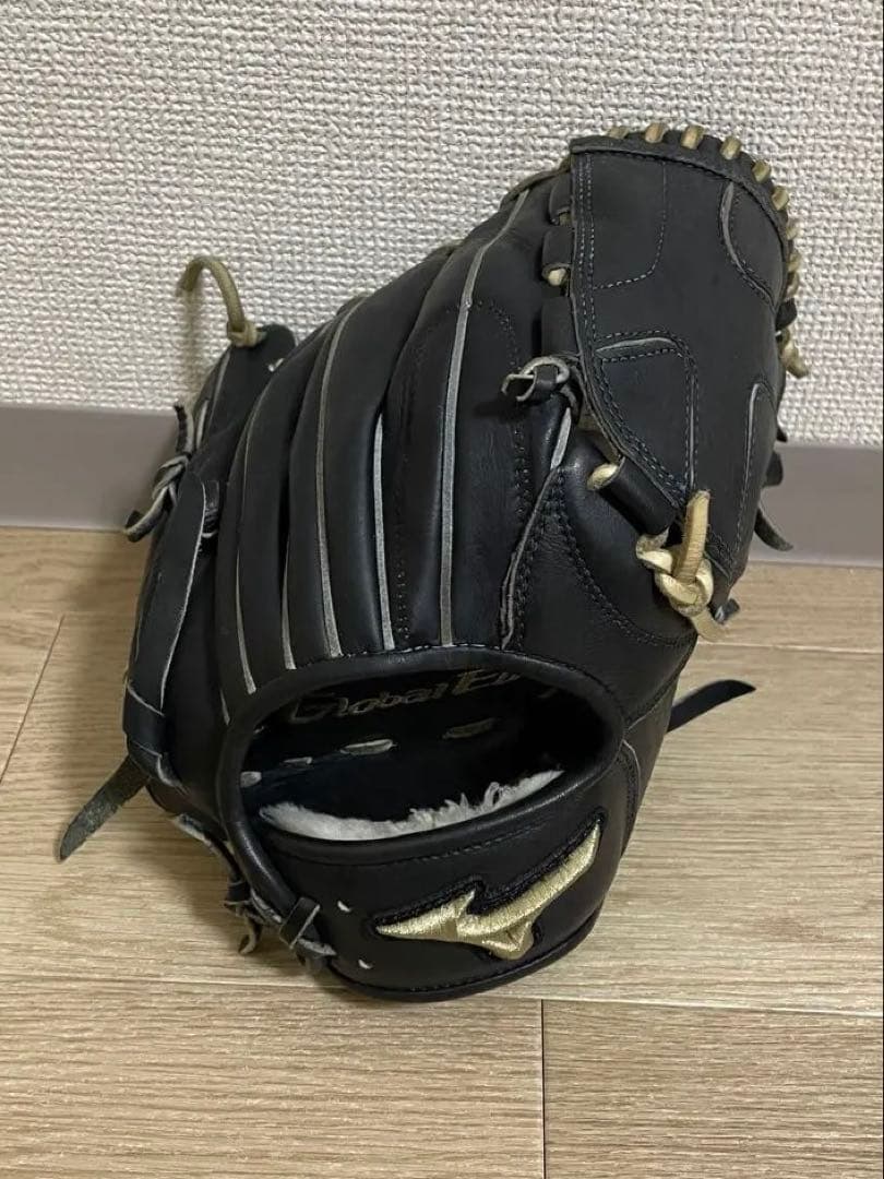 《刺繍ロゴ》mizuno グローバルエリート　 軟式•投手用　黒