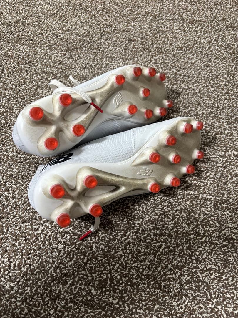 ニューバランス Furonv7+Pro HG ウィズ D（ホワイト）25.5cm