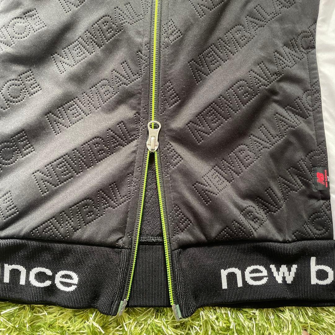 【New balance 】防風保温ストレッチ キルト　セットアップ　ブラック