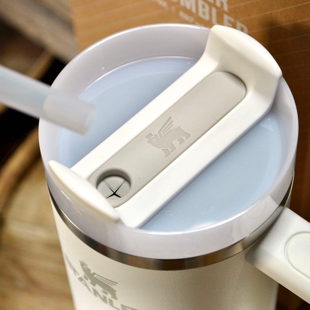 スタンレーSTANLEY★H2.0真空スリムクエンチャー0.88Lフロスト正規品