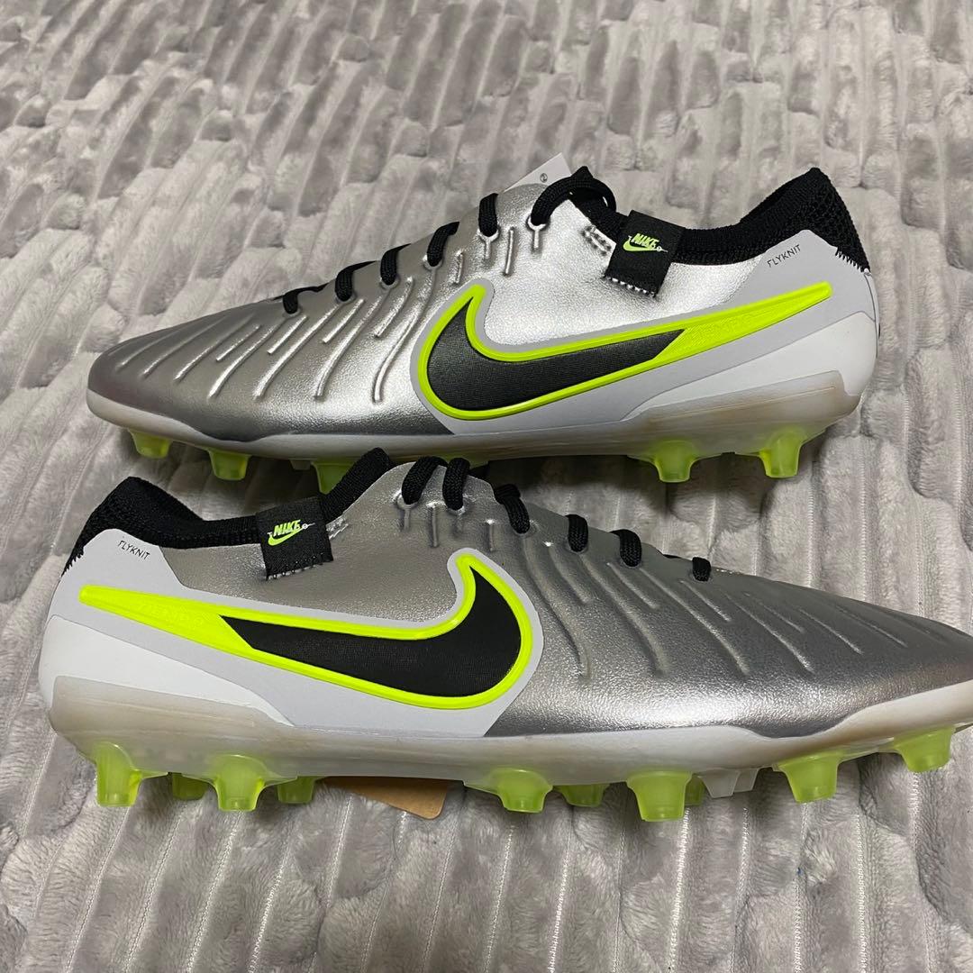 新品ナイキ ティエンポ レジェンド 10 エリート AG-PRO 26.5㎝
