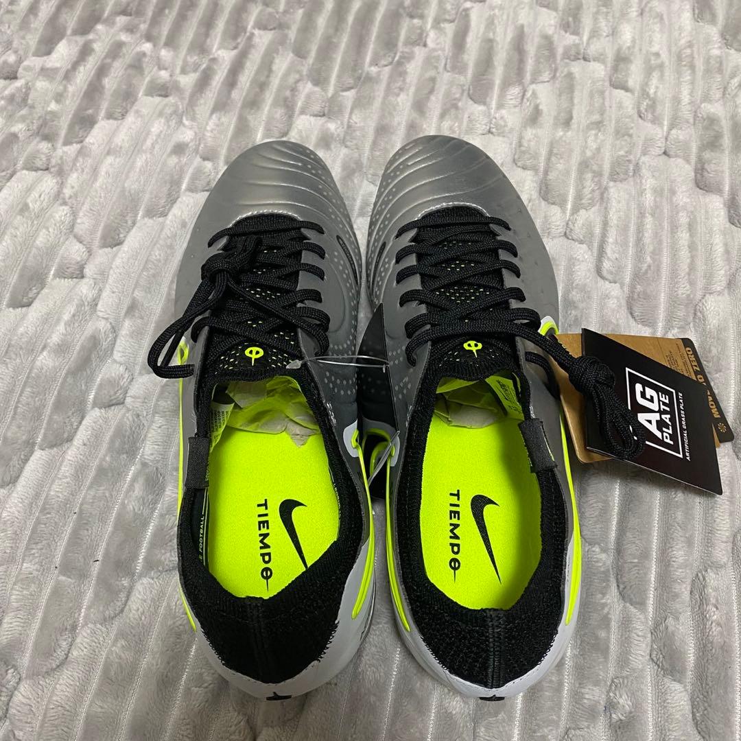 新品ナイキ ティエンポ レジェンド 10 エリート AG-PRO 26.5㎝
