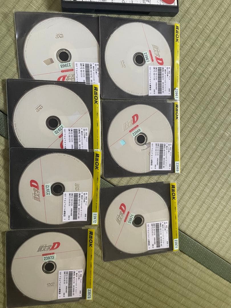 頭文字D DVDセット34枚　ステッカー付き