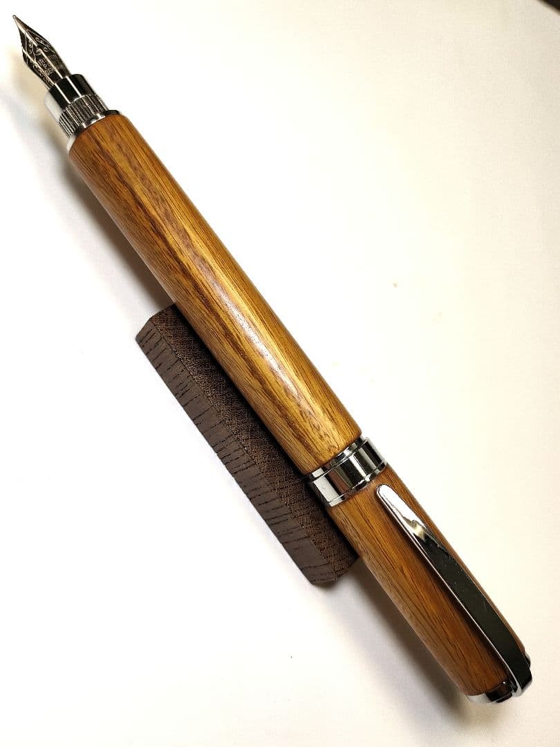 世界で一番硬い木【リグナムバイタ】グラデュエイト万年筆