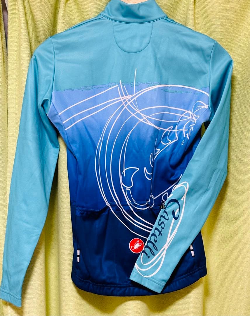 カステリ　長袖サイクルジャージ　レディース