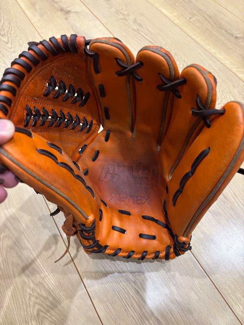 ザナックス一般投手グローブ！直刺繍モデル！美品良品！