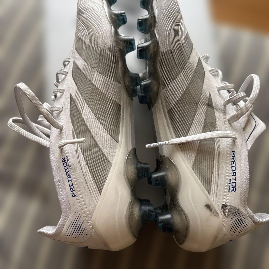 プレデターELITE HG/AG JAPAN 25.5センチ