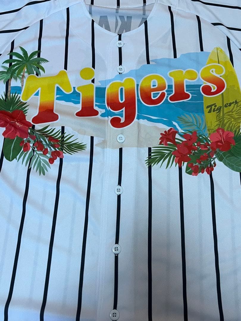 阪神タイガース 岩崎優 直筆サインユニフォーム 2026 沖縄キャンプ限定