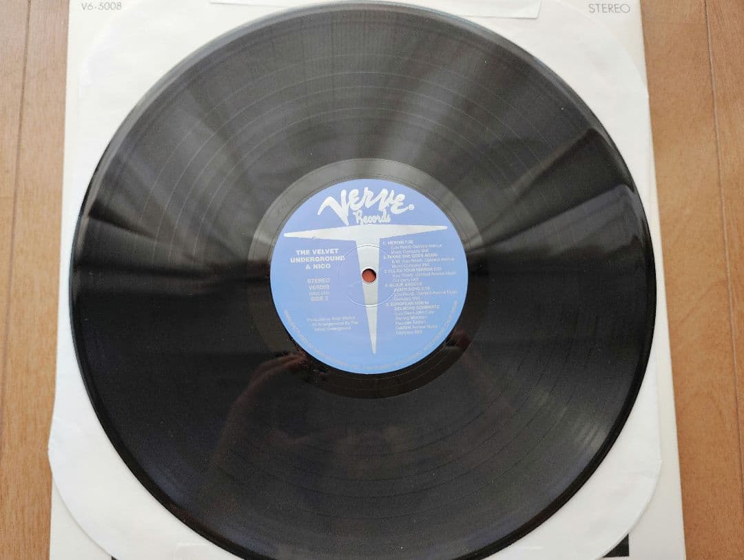洋楽 The Velvet Underground & Nico