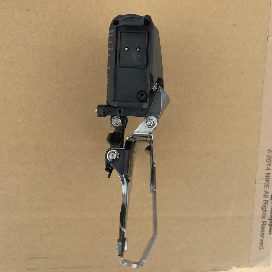 SRAM rivale Tap AXSフロントディレイラー