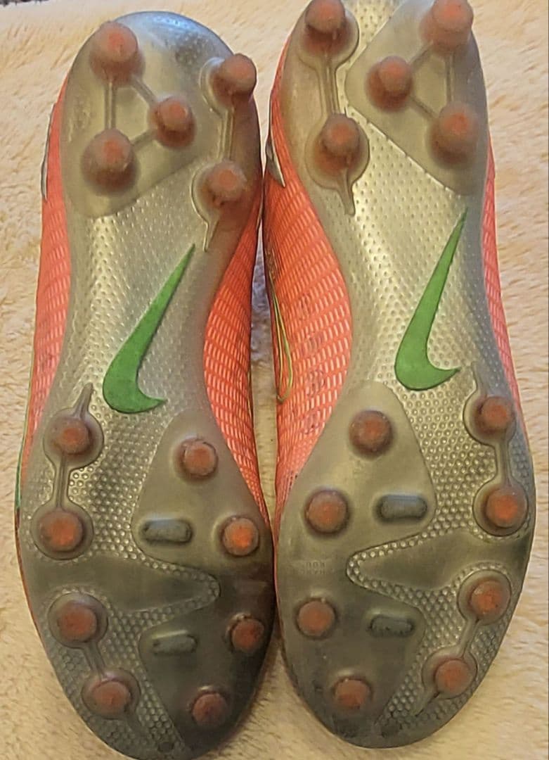 お値下げ【美品】NIKE マーキュリアル ヴェイパー 14 エリート HG　25