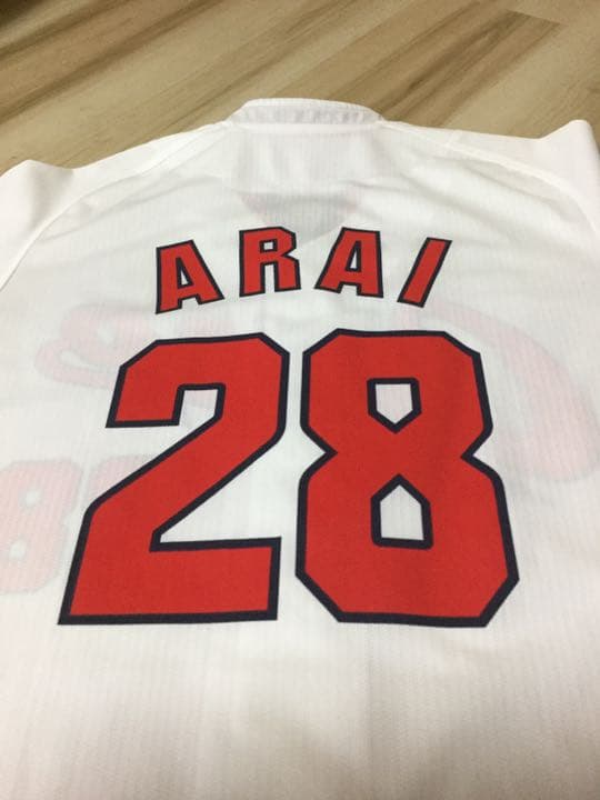 28新井監督ユニフォーム・Tシャツ・タオル