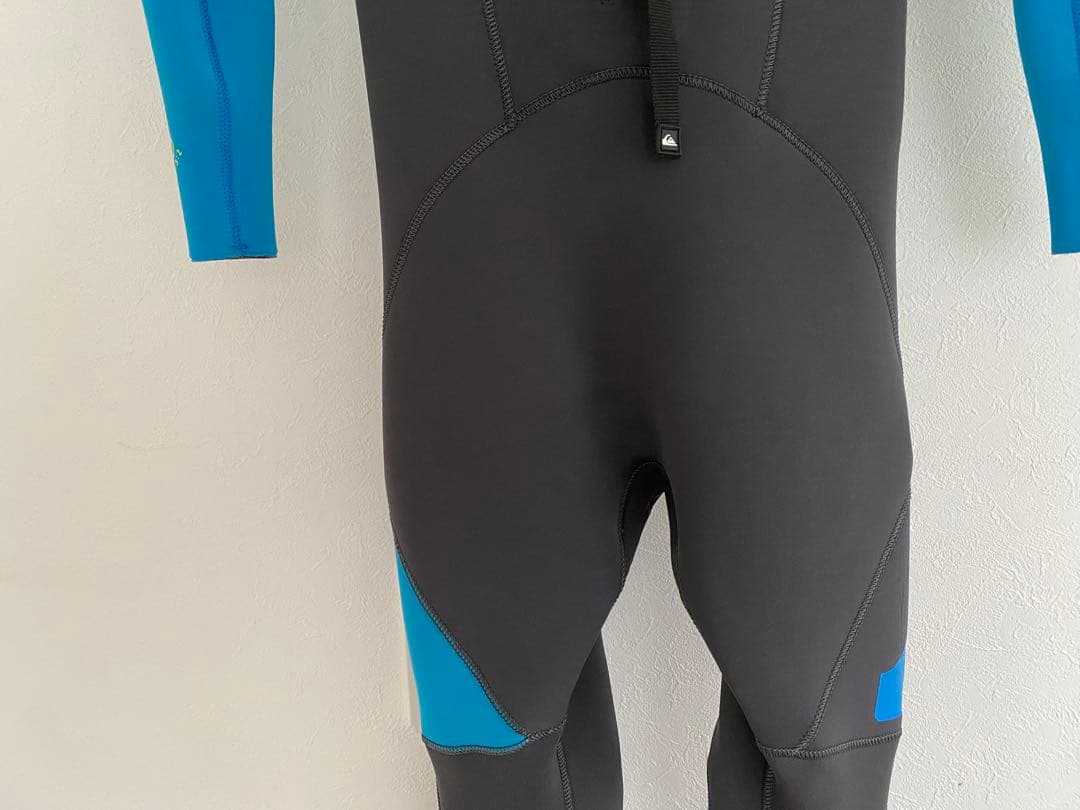 Quiksilver フルスーツ 130cm キッズ　ジュニア　ウェットスーツ