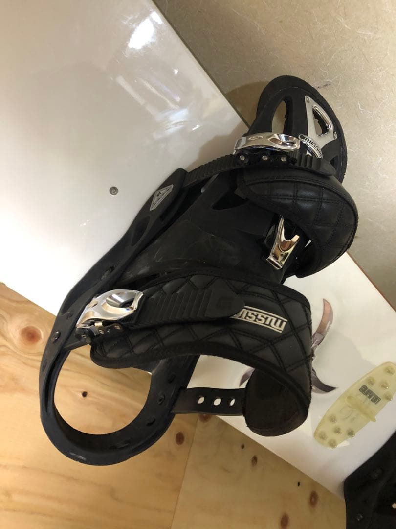 最終値下げBurtonスノーボードBurtonビンディングセット