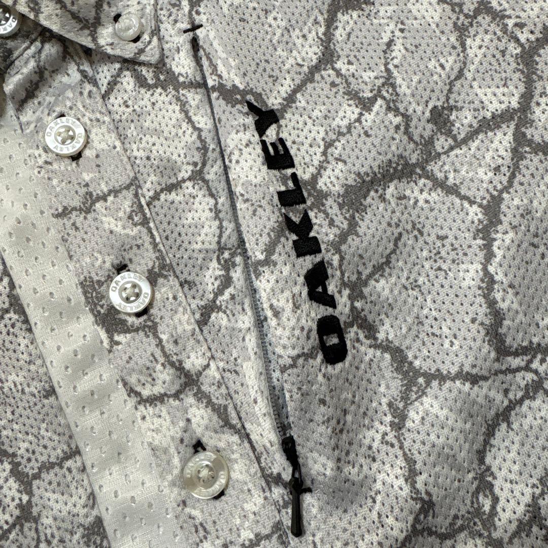 オークリー★カモフラ柄★薄手ストレッチ★ポロシャツ【メンズ サイズM】