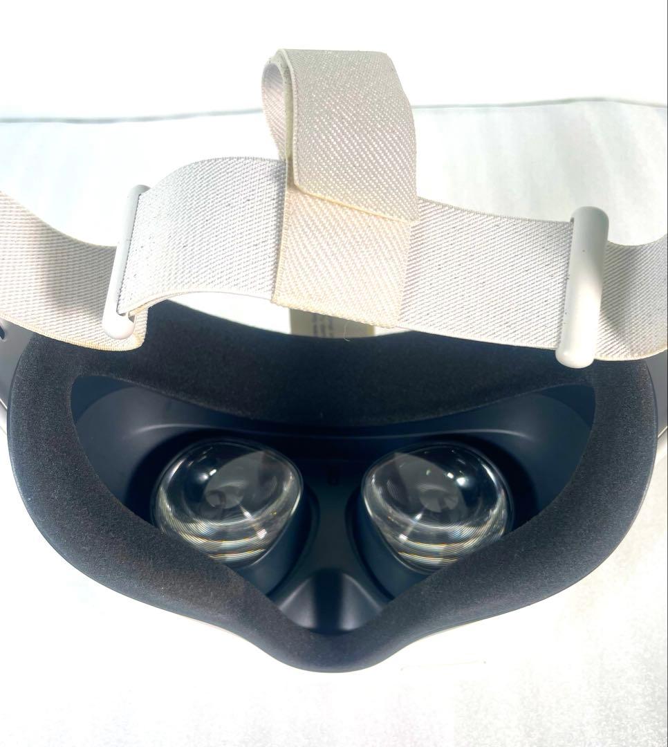  Quest 2 本体＋純正コントローラー左右