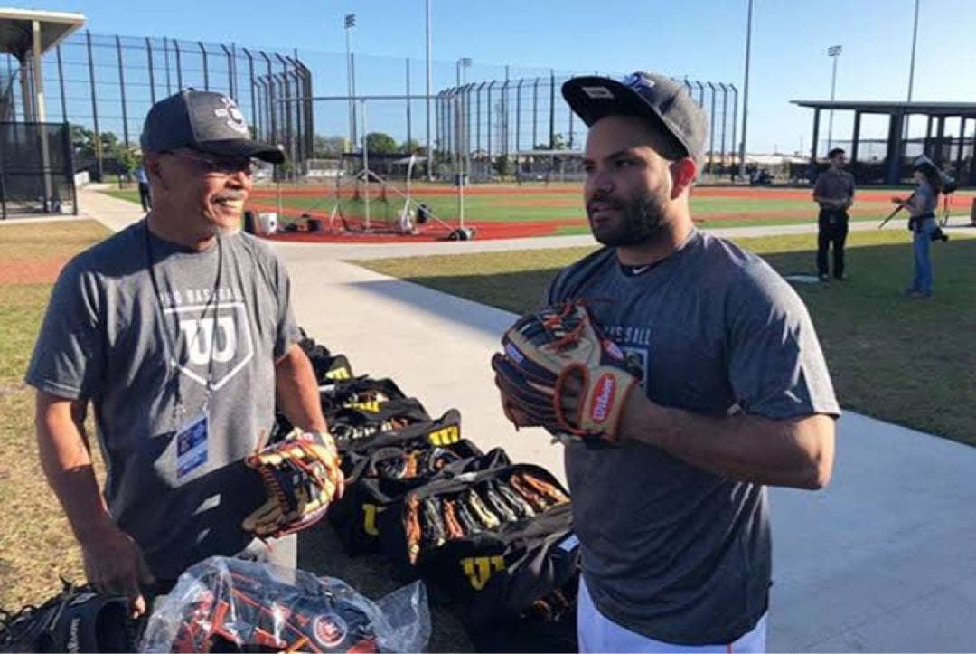 ウィルソン　軟式用グラブ（内野手用）